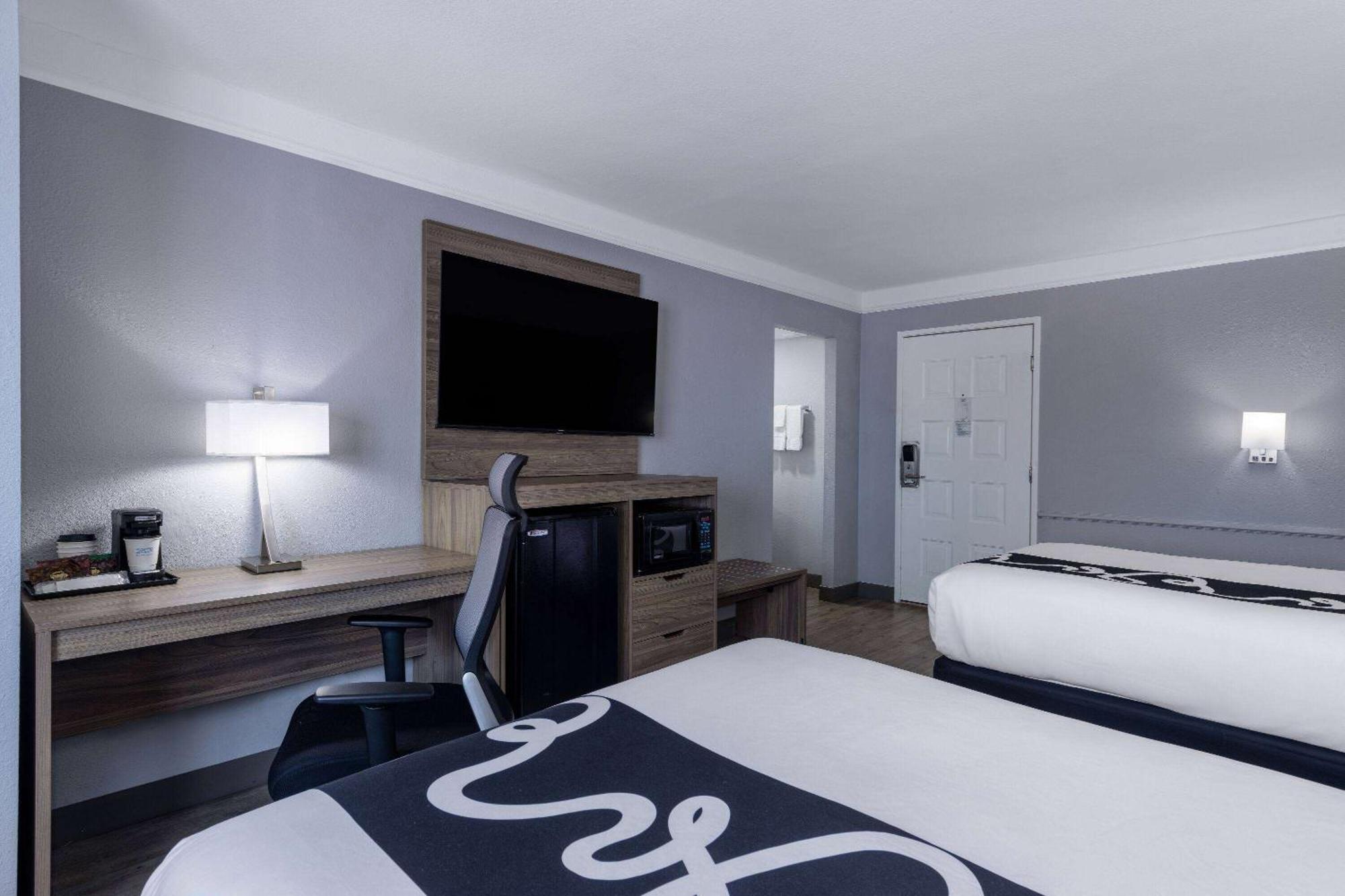 La Quinta Inn By Wyndham Kansas City Lenexa Luaran gambar