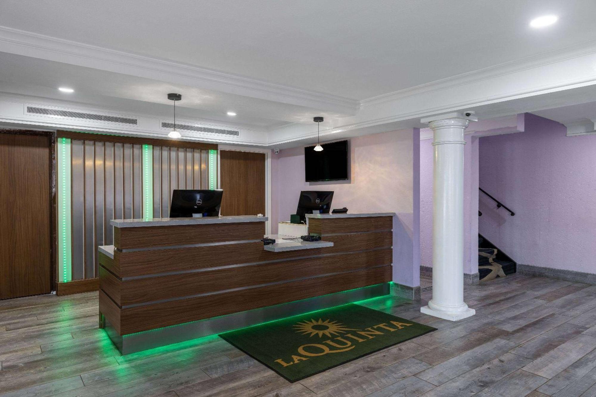 La Quinta Inn By Wyndham Kansas City Lenexa Luaran gambar